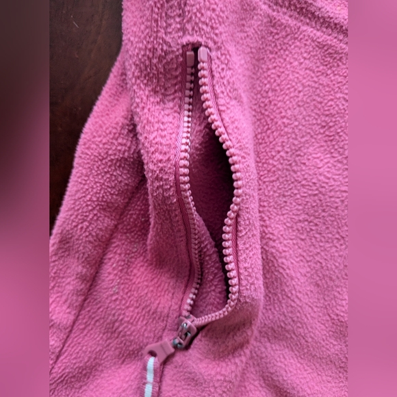 Charter Club Raspberry Fleece Vest - Picture 3 of 4